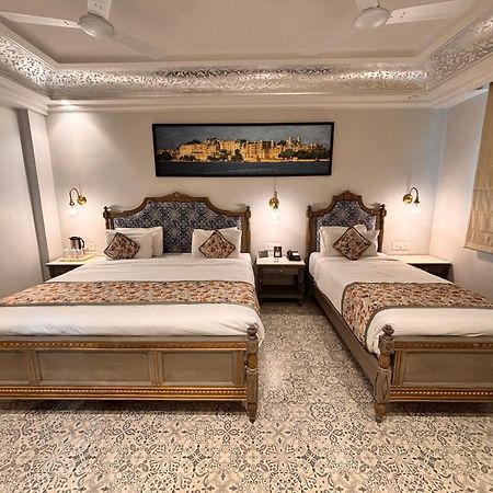 Ratnawali – A Vegetarian Heritage Hotel Jaipur Eksteriør billede