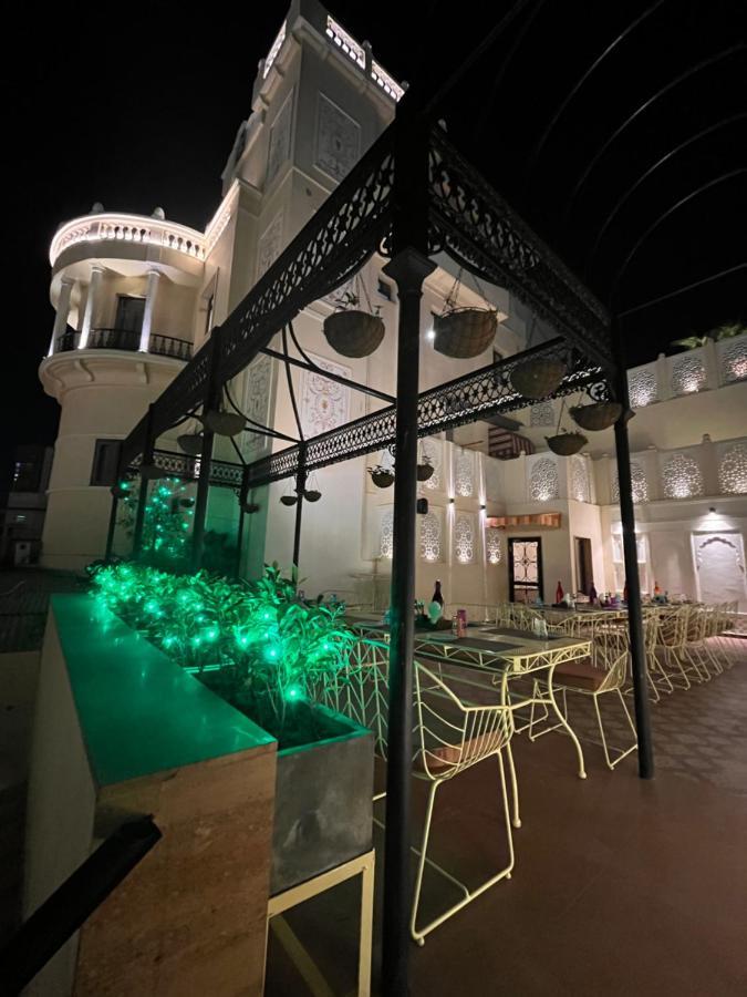 Ratnawali – A Vegetarian Heritage Hotel Jaipur Eksteriør billede