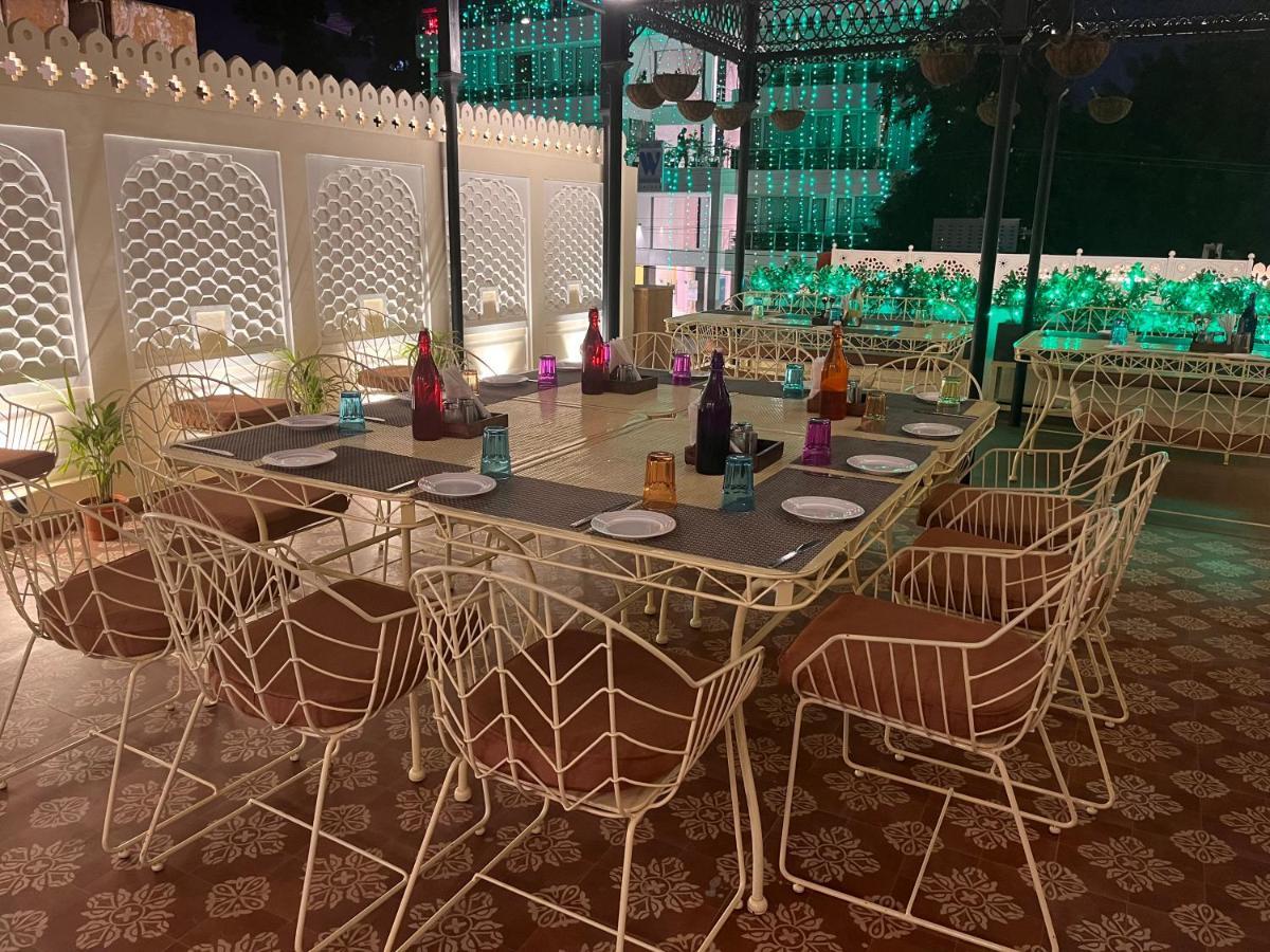 Ratnawali – A Vegetarian Heritage Hotel Jaipur Eksteriør billede