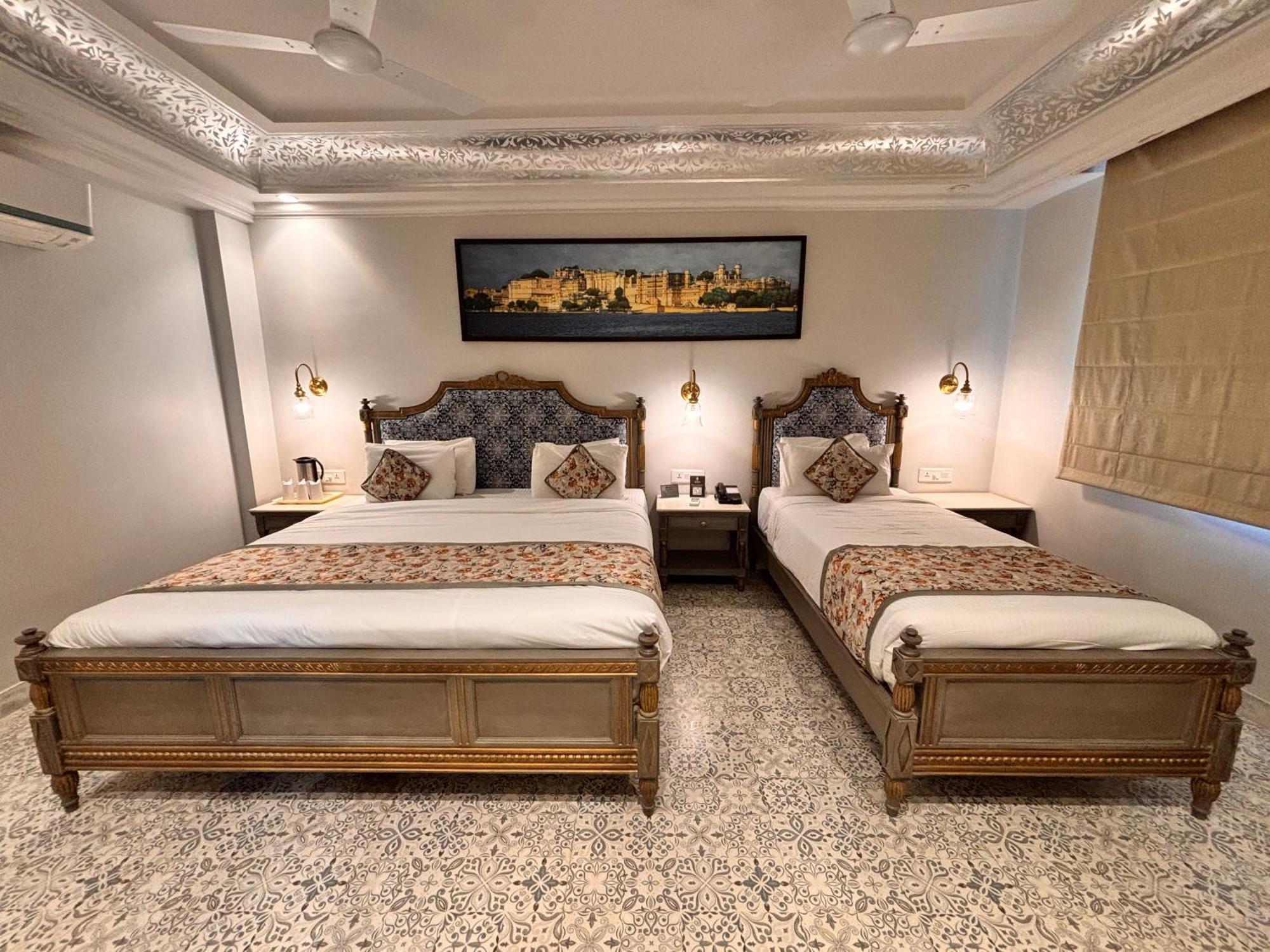Ratnawali – A Vegetarian Heritage Hotel Jaipur Eksteriør billede